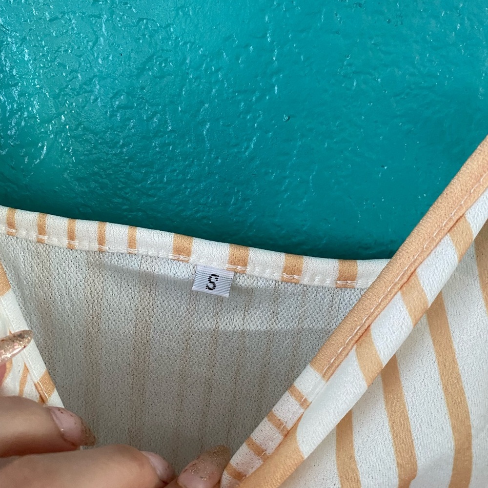 Stripped romper - Picture 4 of 4